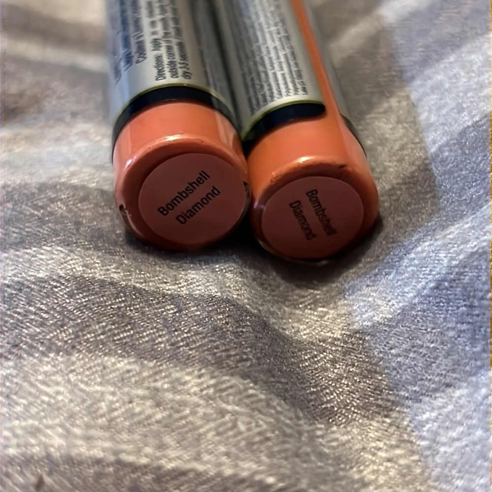 Lipsense - Picture 3 of 3